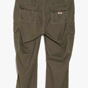 Men's True Religion Olive Cargo Pants NEW